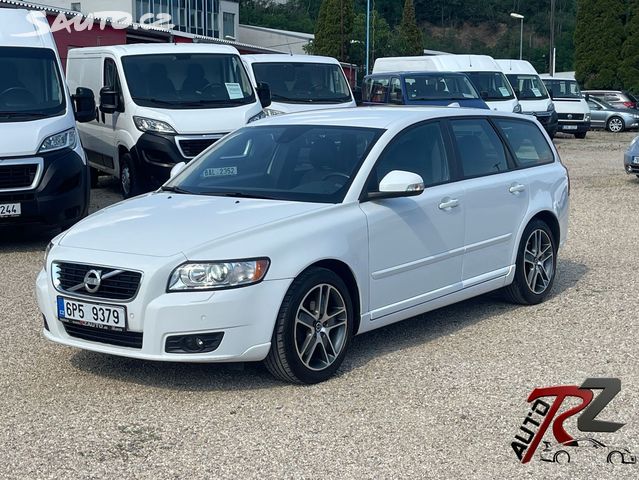 Volvo V50